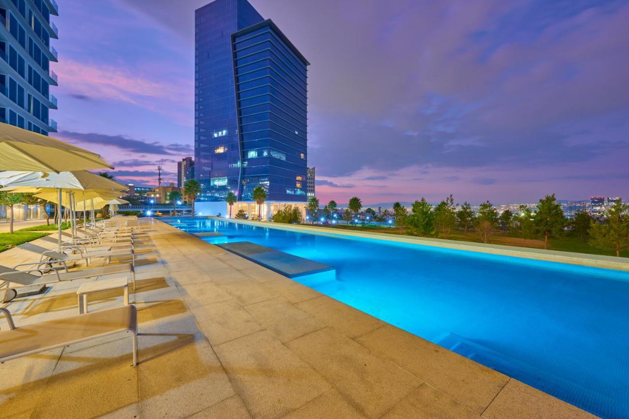 Park Life Queretaro Aparthotel Exterior photo